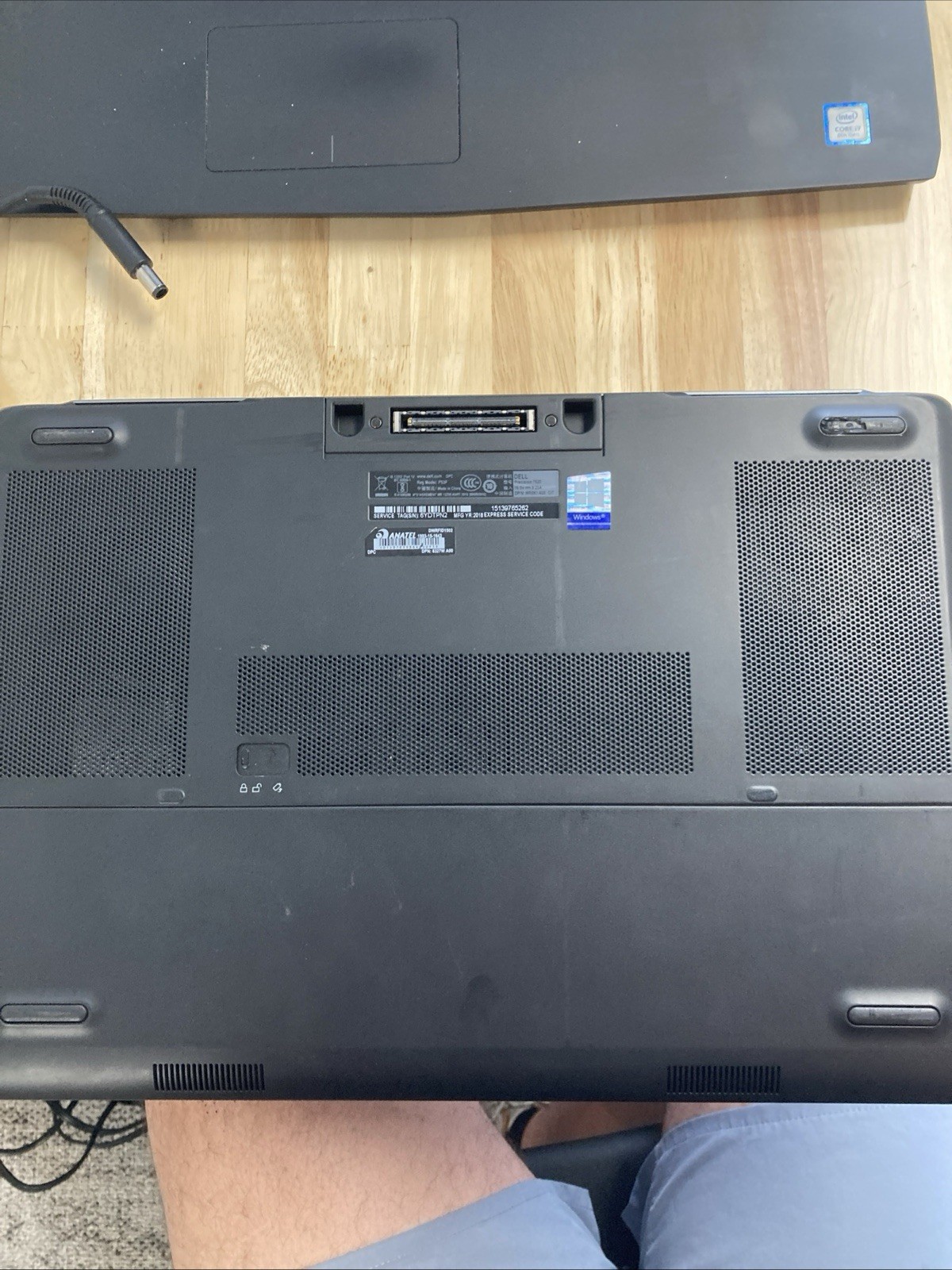 Dell precision 7520 i7-7820HQ 16gb Ram NO HDD NO Battery #1002