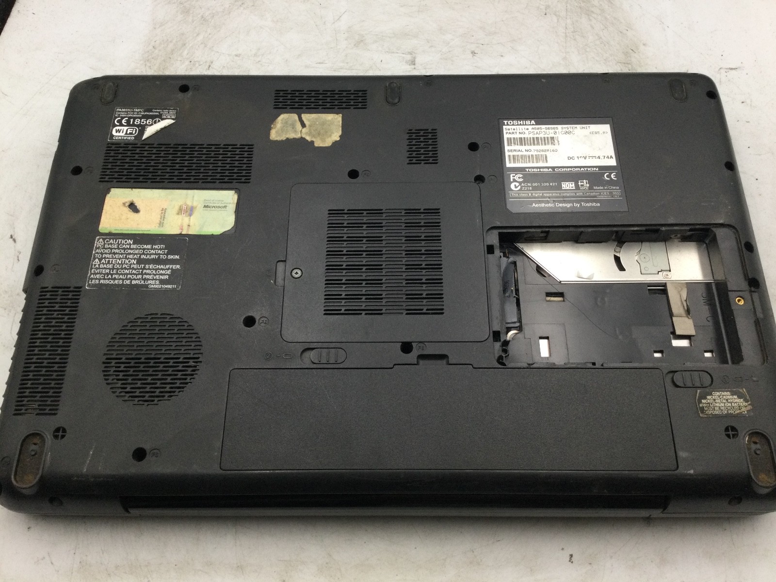 TOSHIBA SATELLITE A505 S6965 – FOR PARTS – INTEL CENTRINO – 1GB RAM -15″-READ-BB