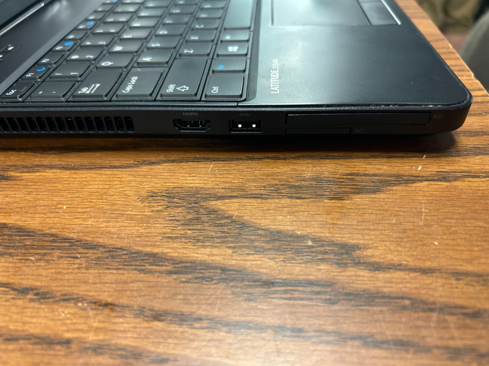 Dell Latitude E5540 15.6″ i5 8GB 128GB SSD Win 11 Pro Office 2021 DVD WiFi Lapto