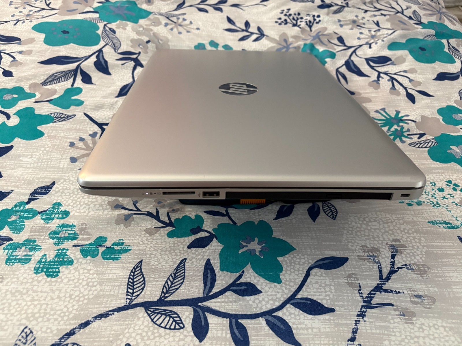 HP 17-by Intel® Core™ i5-1035G1 Up to 3.6GHz 16GB MEM 500GB SSD+256GB SSD Win 11