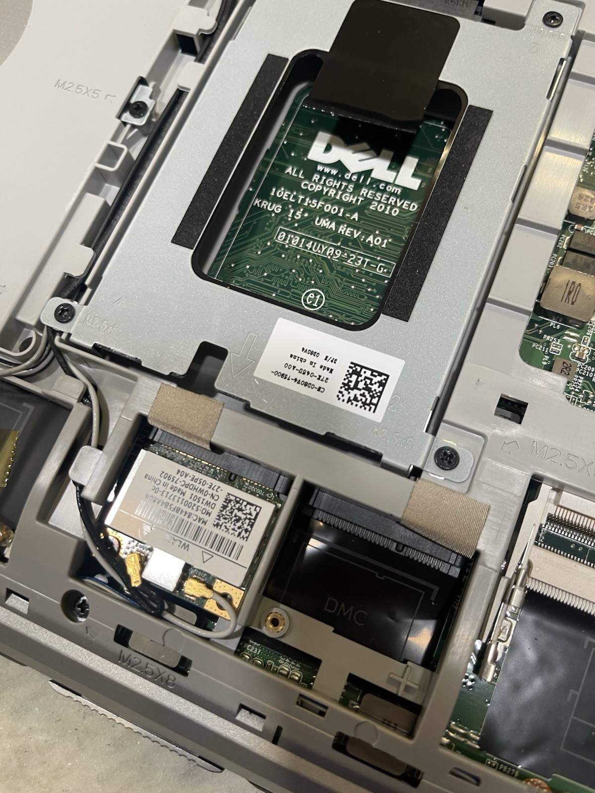 Dell Latitude E5520 i3-2350M CPU@2.30GHz No RAM No HDD/SSD NoOS Tested To Bios