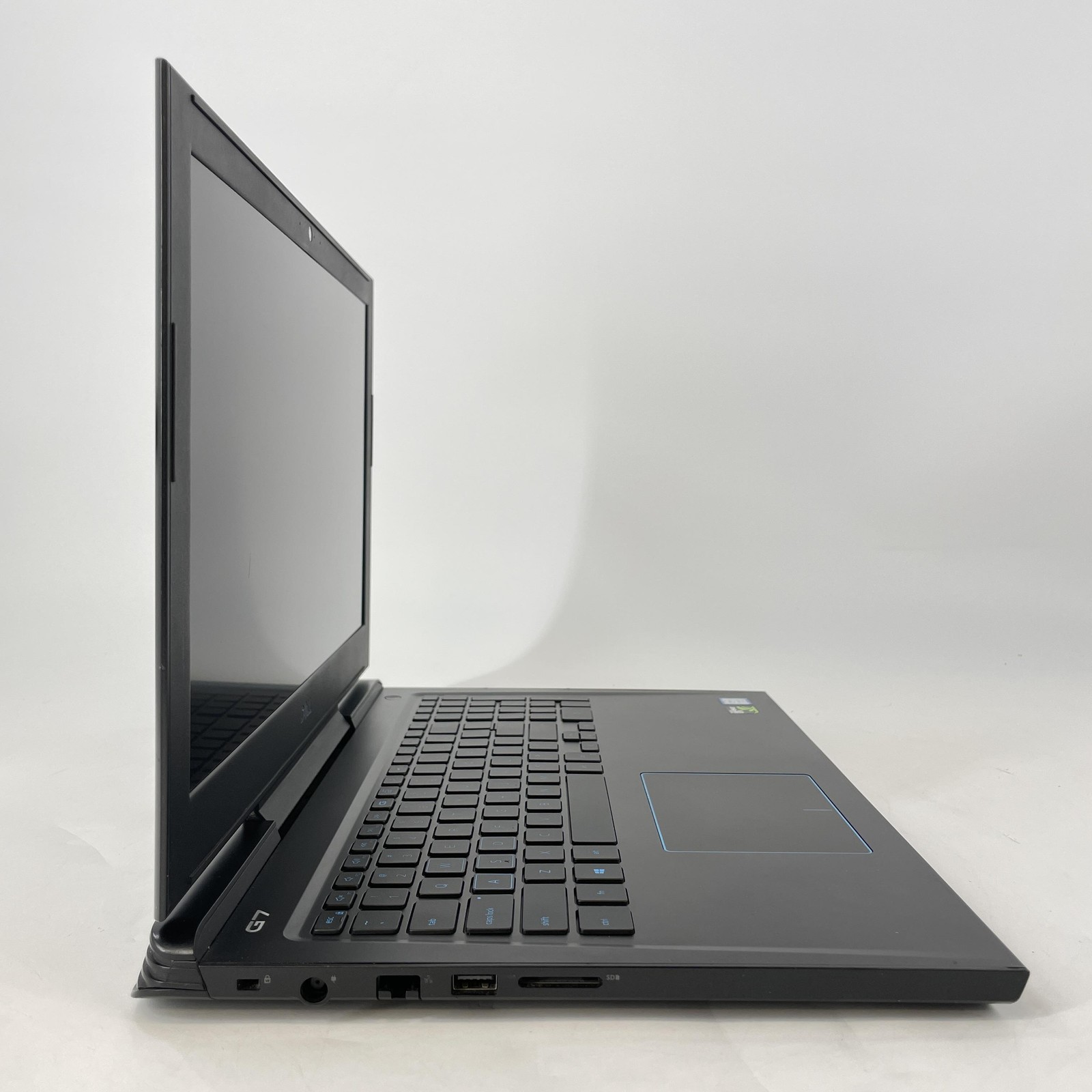 Dell G7 7588 15.6 FHD i7-8750H 2.20GHz 8GB 256GB SSD GTX 1060 Max-Q Very Good