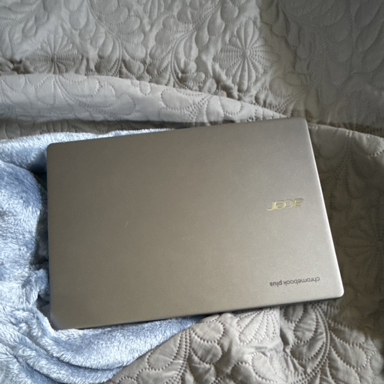 Acer Chromebook Plus 514 Intel Core i3 14″ Gray Chrome OS Backlit Keyboard