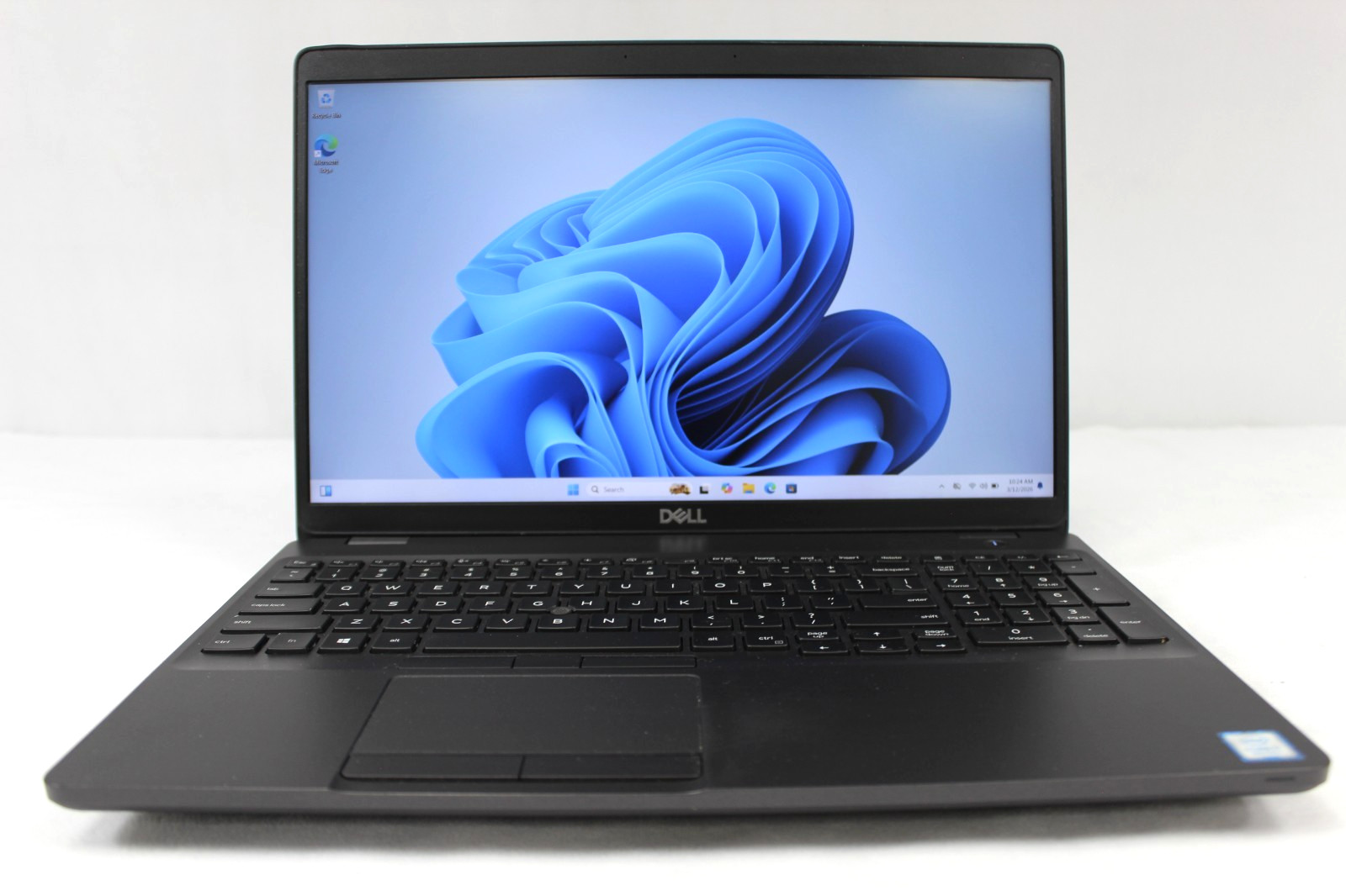 Dell Precision 3541 Laptop i7‑9850H 16GB 256GB SSD NVIDIA Quadro P620 Win11