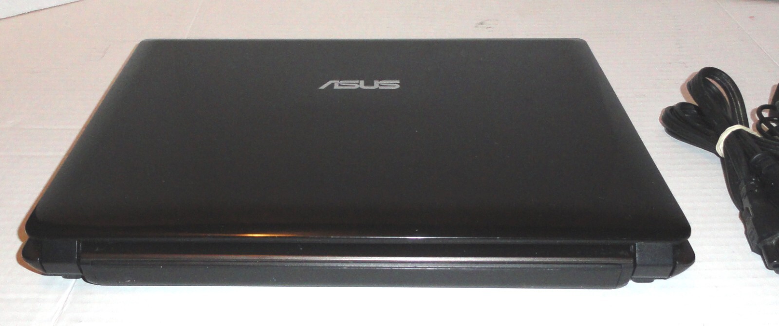 Asus X44H 14″ Laptop Intel Core i3 2.30Ghz, 4GB Memory, NO HARD DRIVE, READ