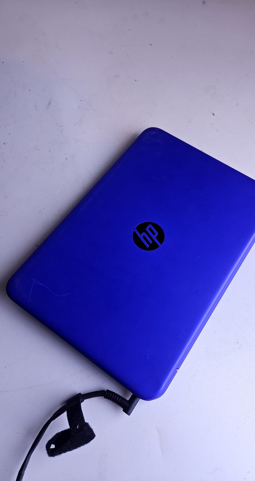HP Stream 11-f015wm 11.6″ Laptop Celeron N3050 2GB RAM Windows 10 Blue w/