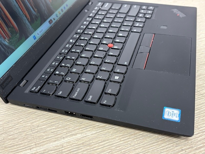 Lenovo ThinkPad X1 Carbon Gen 6 i5-8350U 1.70GHz 8GB 256GB Windows 11 Pro Laptop