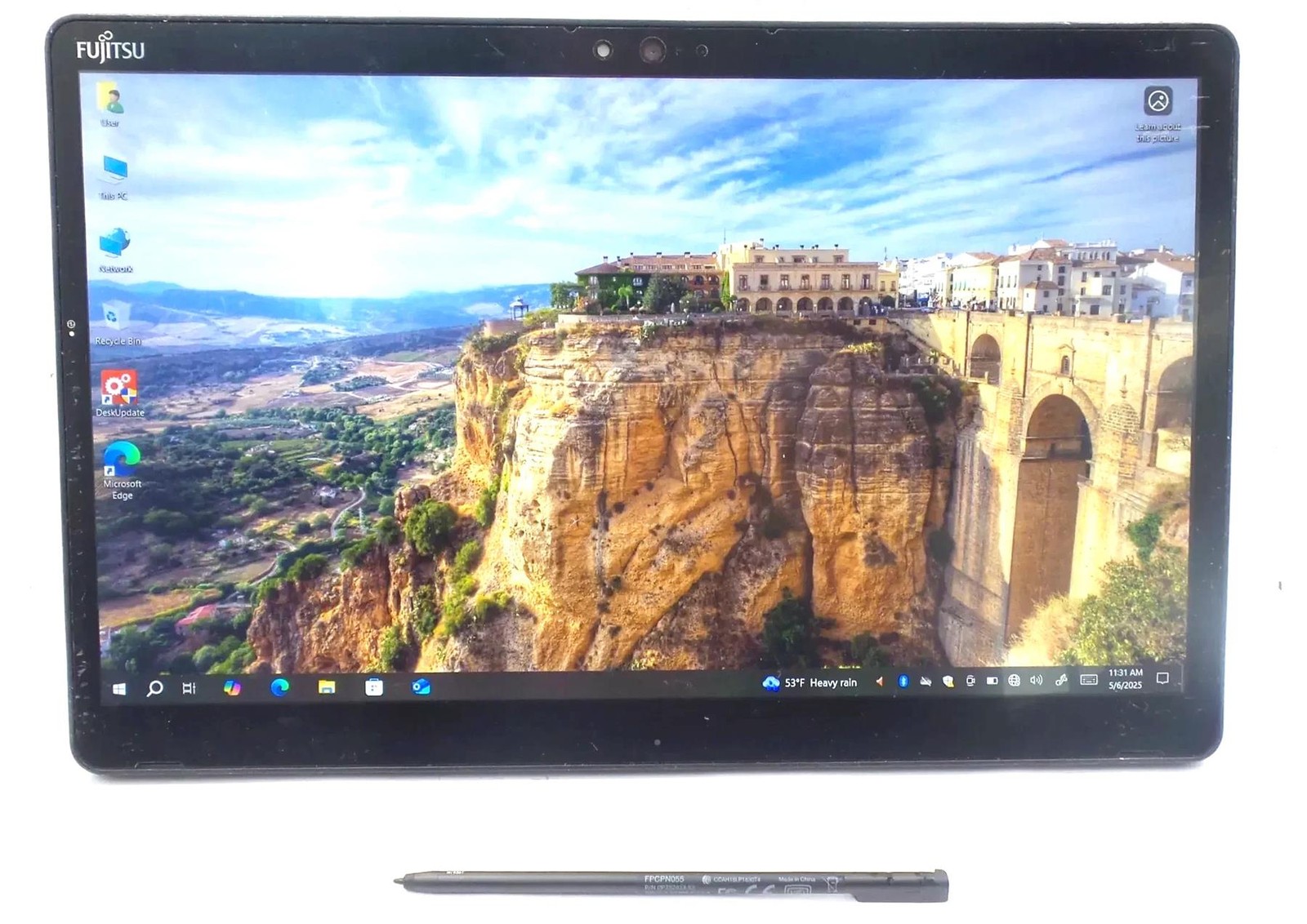 Fujitsu Stylistic Q738 Core i5-8350U 1.7GHz 16GB 256GB Windows 10