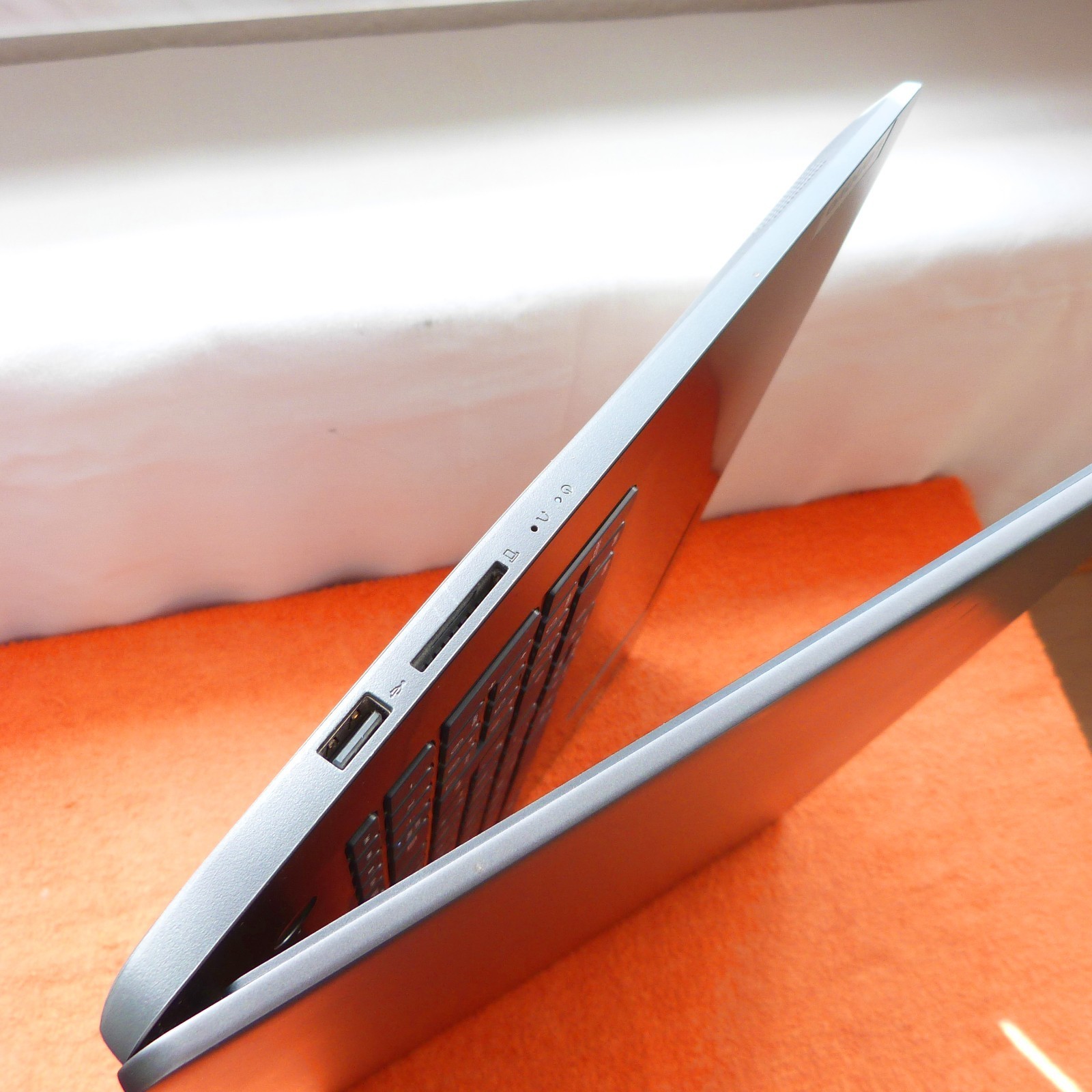 Lenovo V17 G3 17 inch Ultrabook l 12GEN Intel HEXA CORE I 1TB SSD Windows 11 PRO