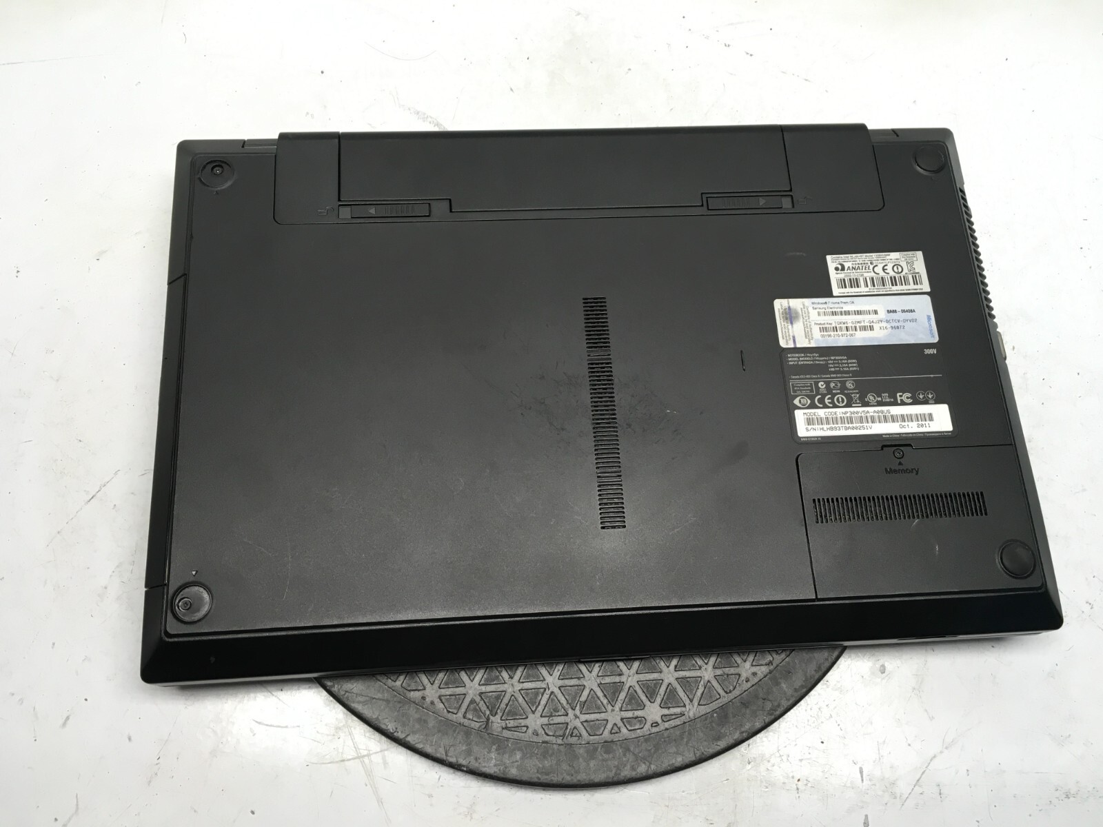 Samsung NP300V5A Intel Core i5-2430M 2.40GHz 4GB NO HDD
