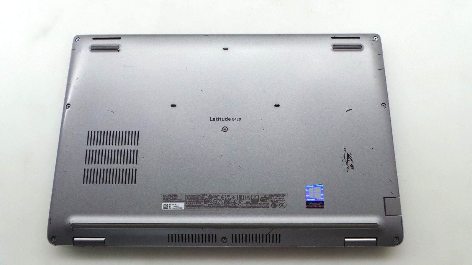 Dell Latitude 5420 | 14″ | i5-1135G7 2.40GHz | 16GB RAM 512GB NVMe | WIN 11 PRO