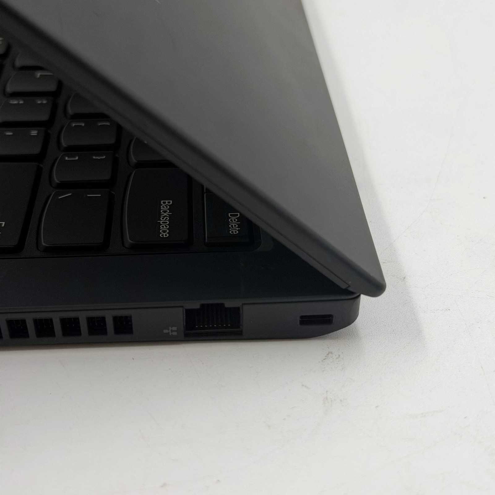 Lenovo ThinkPad T495 20NK-S00100 14″ Ryzen 3 PRO 3300U 2.1GHz 8GB RAM 128GB SSD