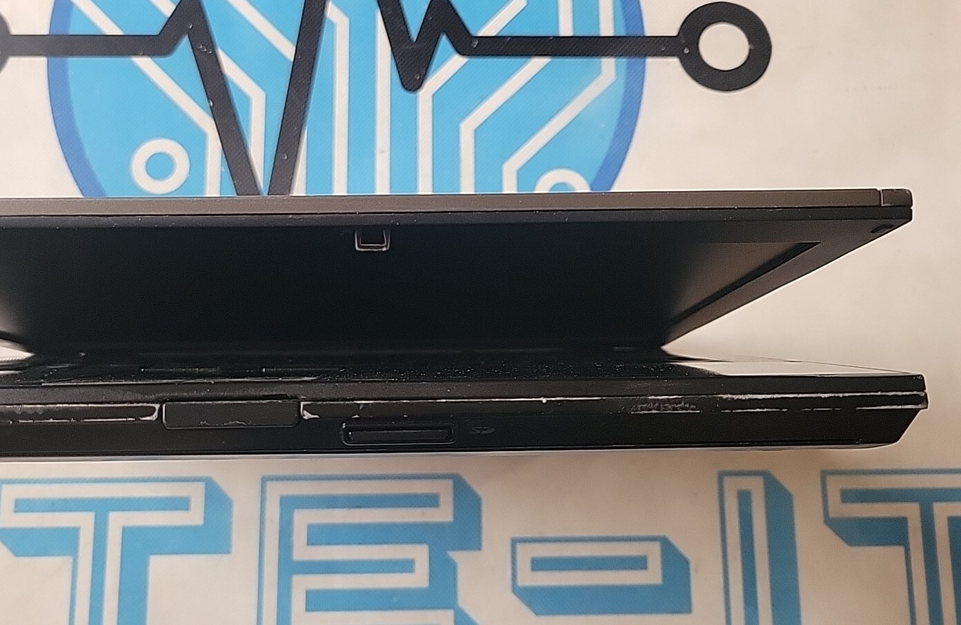 Dell Latitude E6410 i5-M520 2.40GHz Laptop *No RAM/HDD/OS/Caddy/Batt/AC #1R8J9P1
