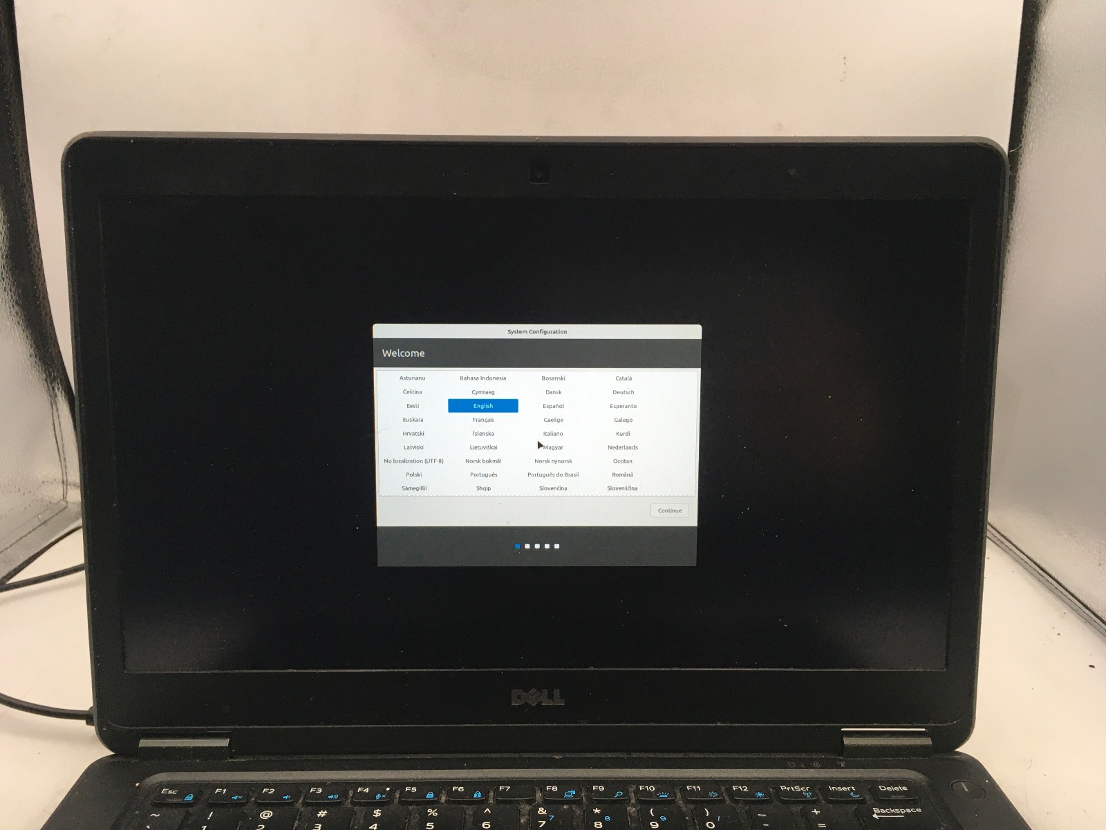 DELL LATITUDE 7450 -FRESH LINUX INSTALL- INTEL I5-5300U – 8GB RAM -128GB HDD- BB