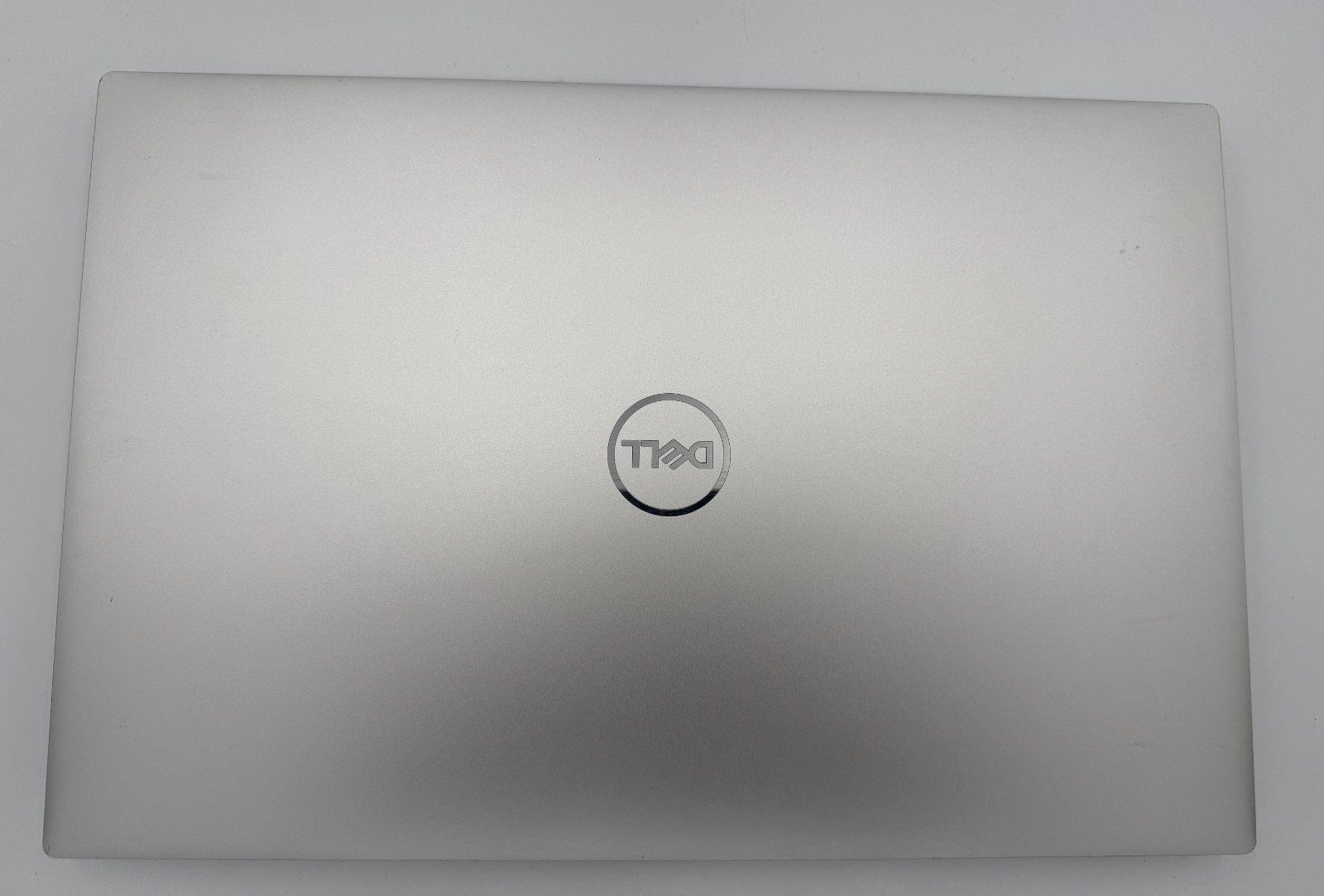 Dell XPS 15 9500 15.6″ | Intel Core i7-10750H | 2.60GHz | 16GB | 512GB NVME