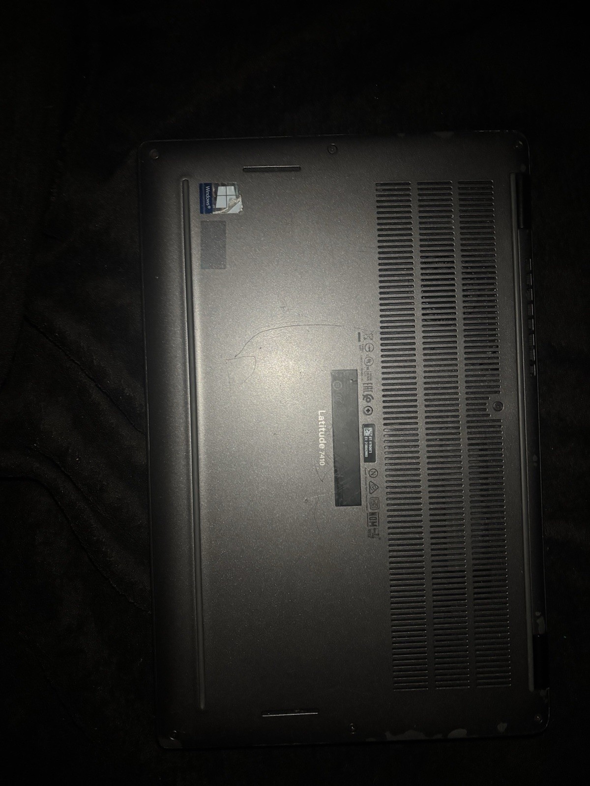 Dell Latitude 7410 14 inch (256GB, Intel Core i7 10th Gen., 1.80GHz, 16GB)…