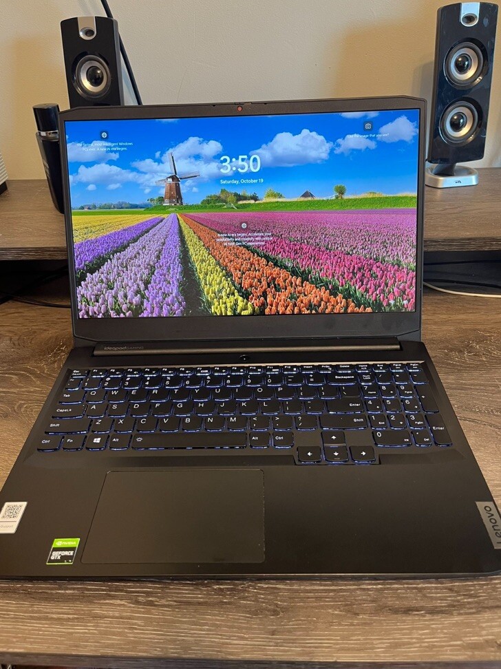 Lenovo IdeaPad Gaming 3 15ACH6 15.6″ 120Hz (256GB SSD, AMD Ryzen 5 5000 Series,