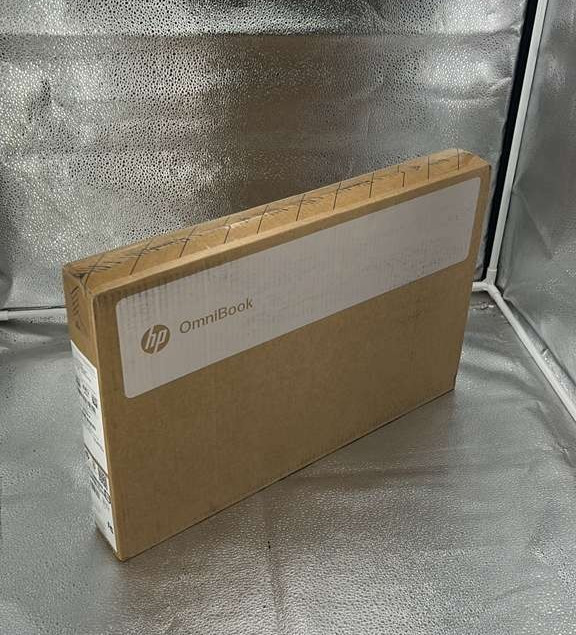 HP OmniBook 3 17.3″ FHD ULTRA 7 255U Up to 5.2 GHz 16GB RAM 1TB SSD Mica Silver