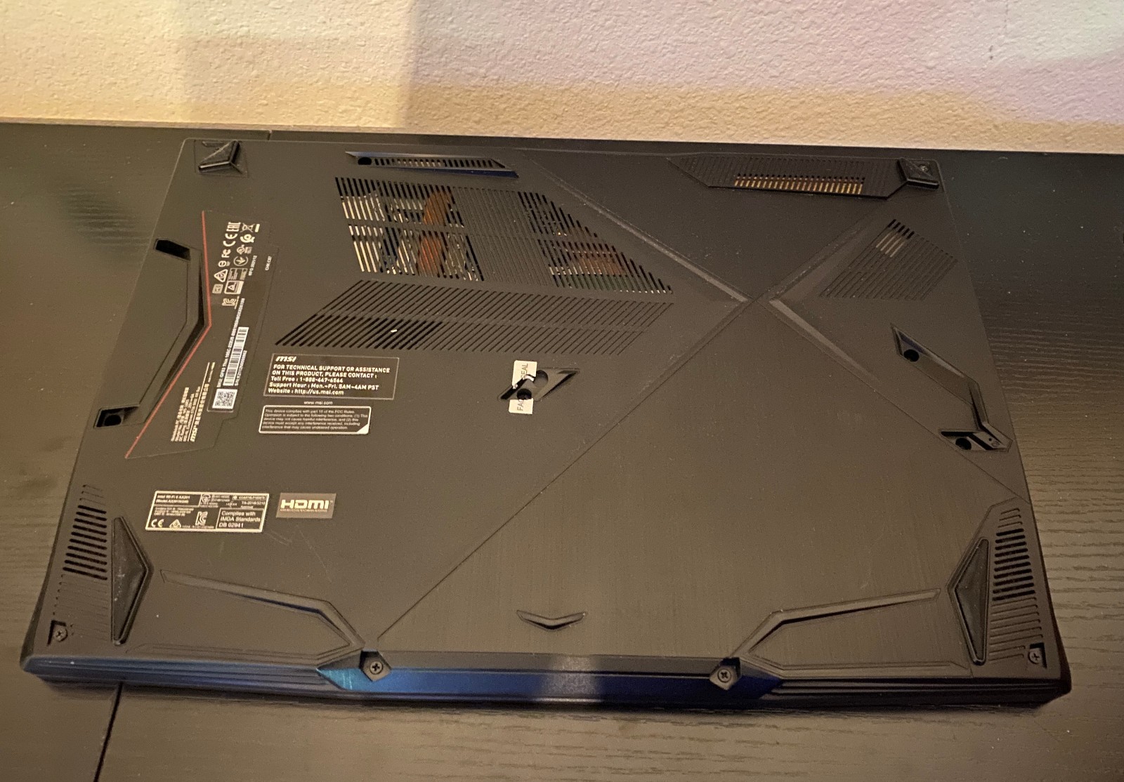 MSI Gaming Laptop GF63 Thin 10SC-222US-BB51050H8GXXDX10M – No HDD – Boots Fine