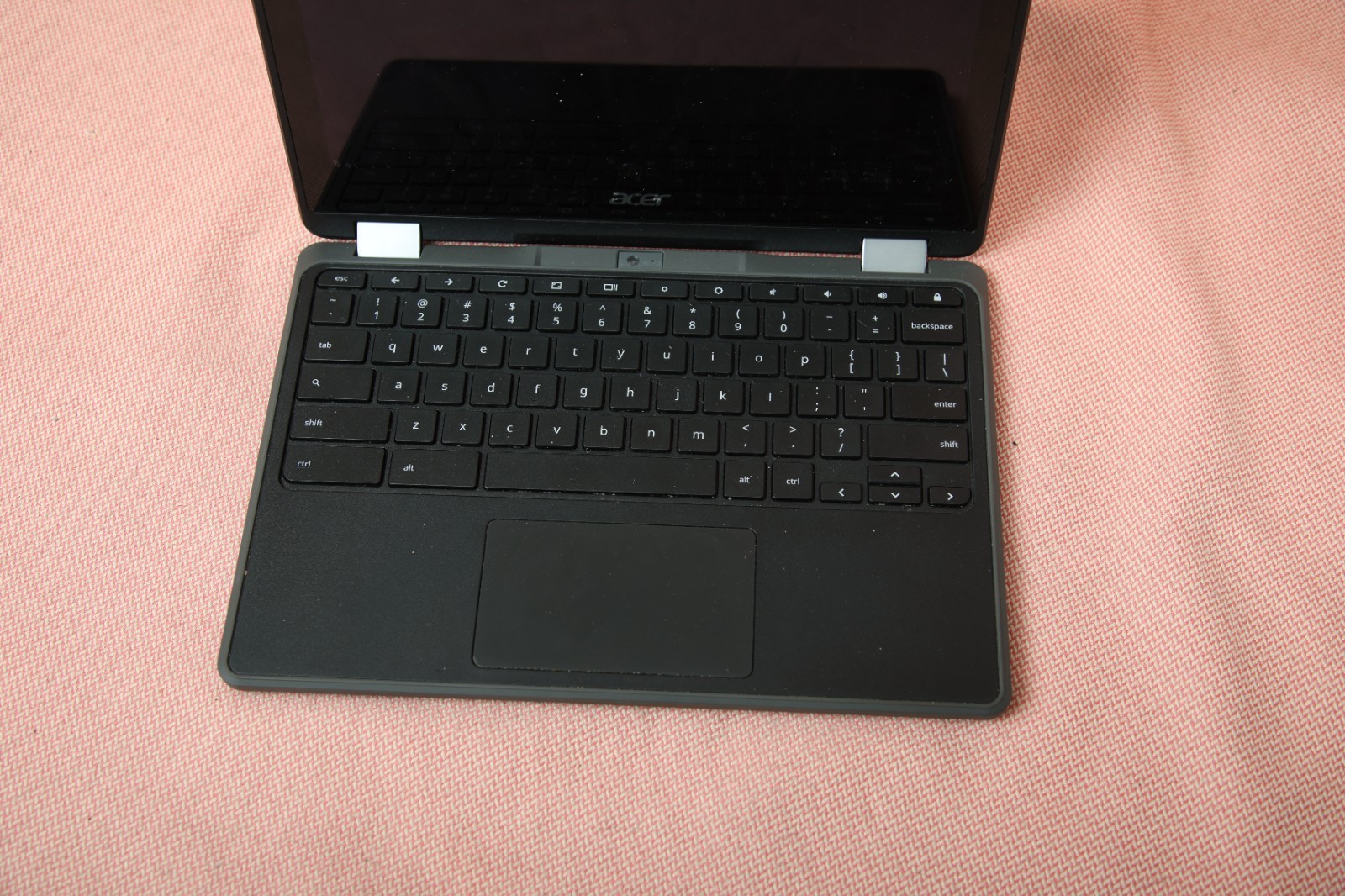 Acer R751T 11.6″ Chromebook R751T-C4XP Celeron N3350 4GB RAM 32GB eMMC