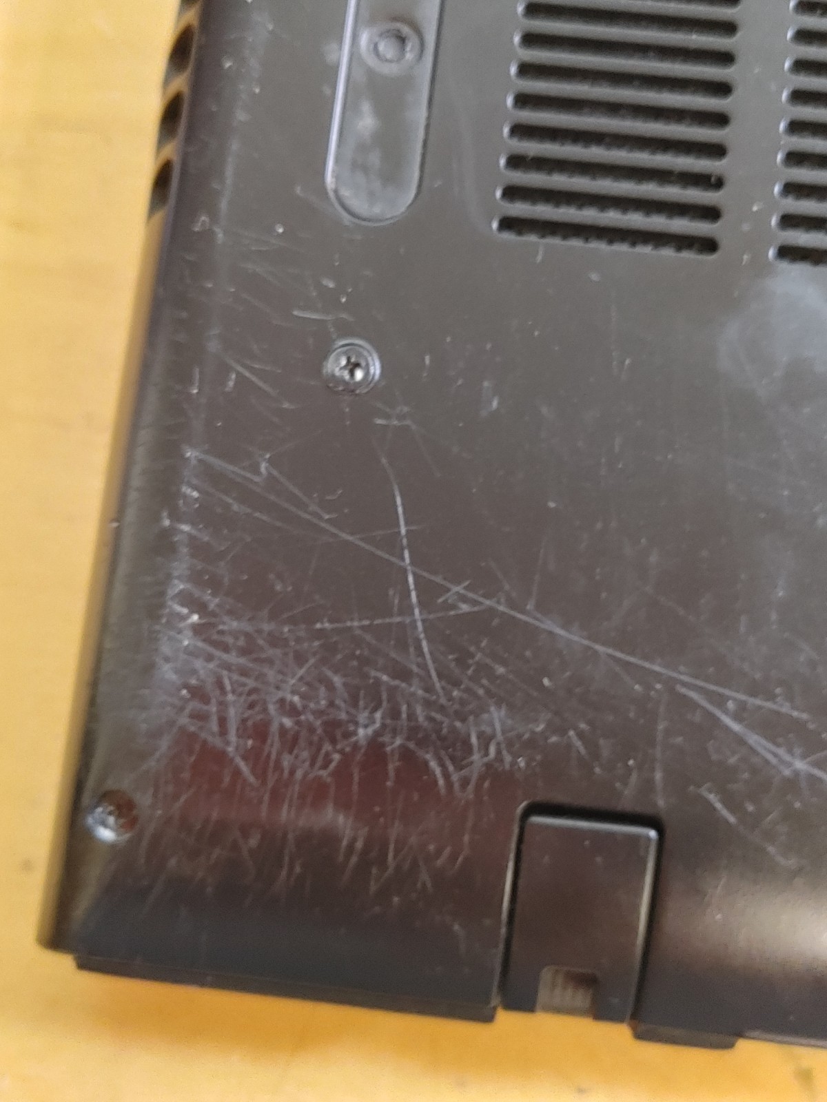 Lenovo Ideapad700-15ISK Core i7-6700HQ@2.60GHz, GTX 950M 8GB ,120GB HD, WIN 11