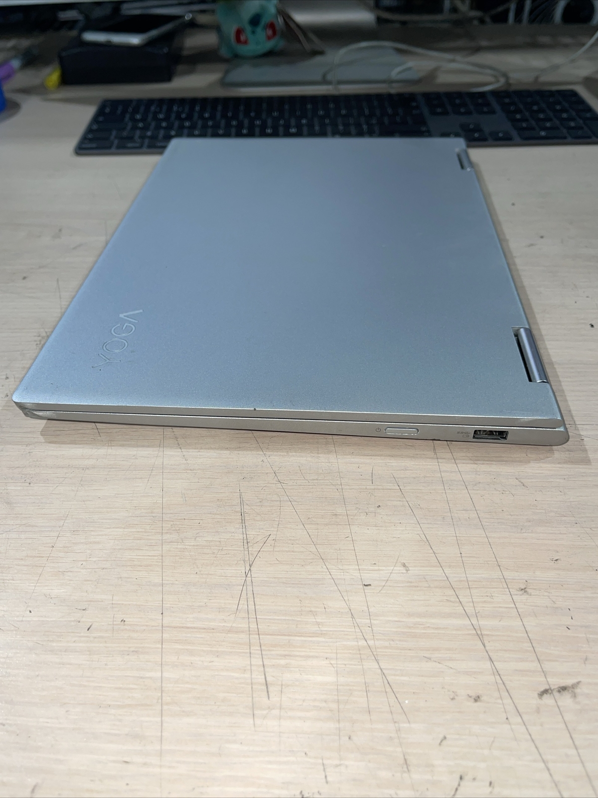 Lenovo Yoga 730-13IKB Intel Core i5-8250U 1.60GHZ 8GB RAM NO HD