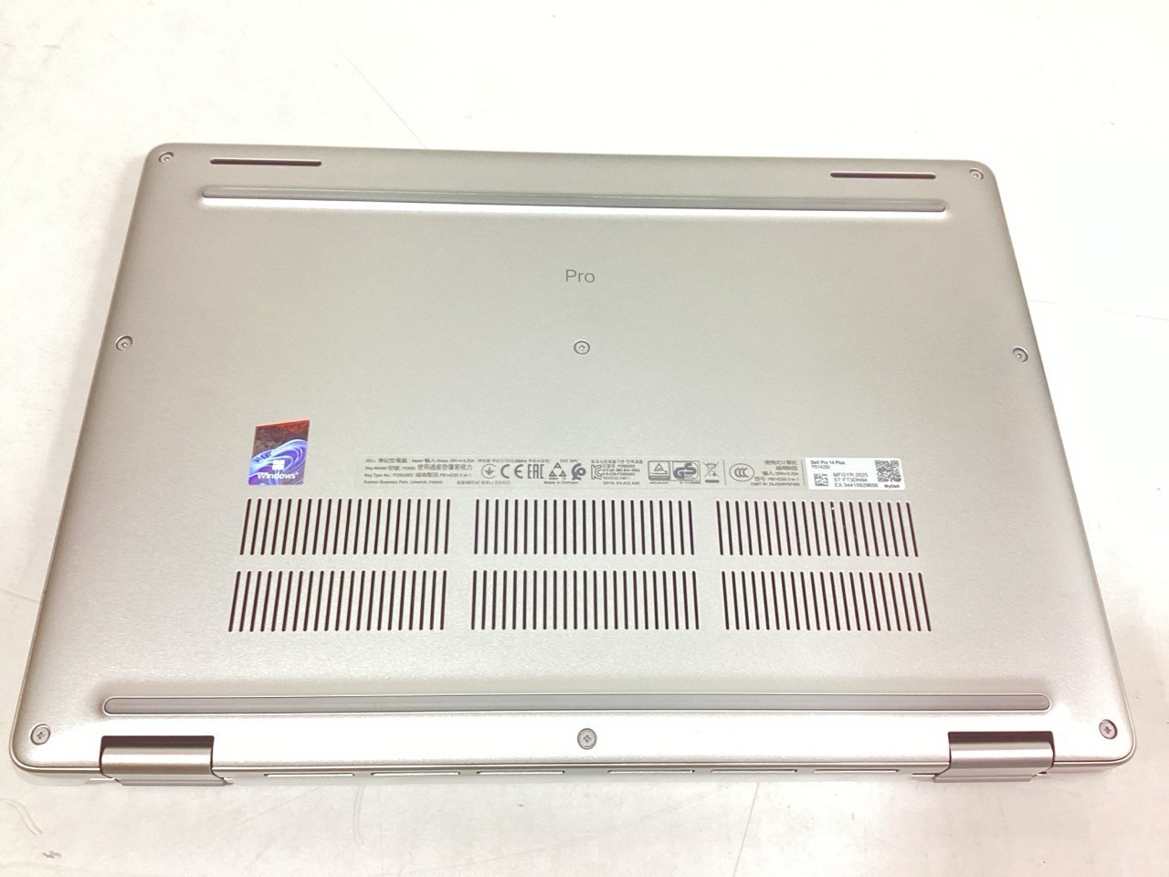 Dell Pro 14″ Plus 2-in-1 Touch – 4G LTE – Ultra 5 235U 16GB 512GB SSD – K8T5C