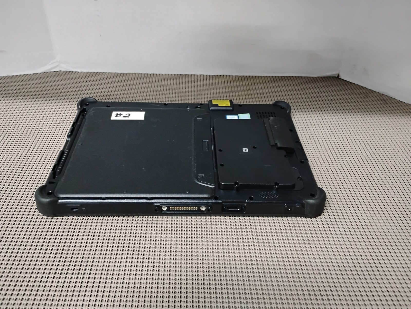 GETAC F110 INTEL CORE I5 7TH GEN 8GB RAM NO HD/BATTERY OR POWER CORD PARTS ONLY