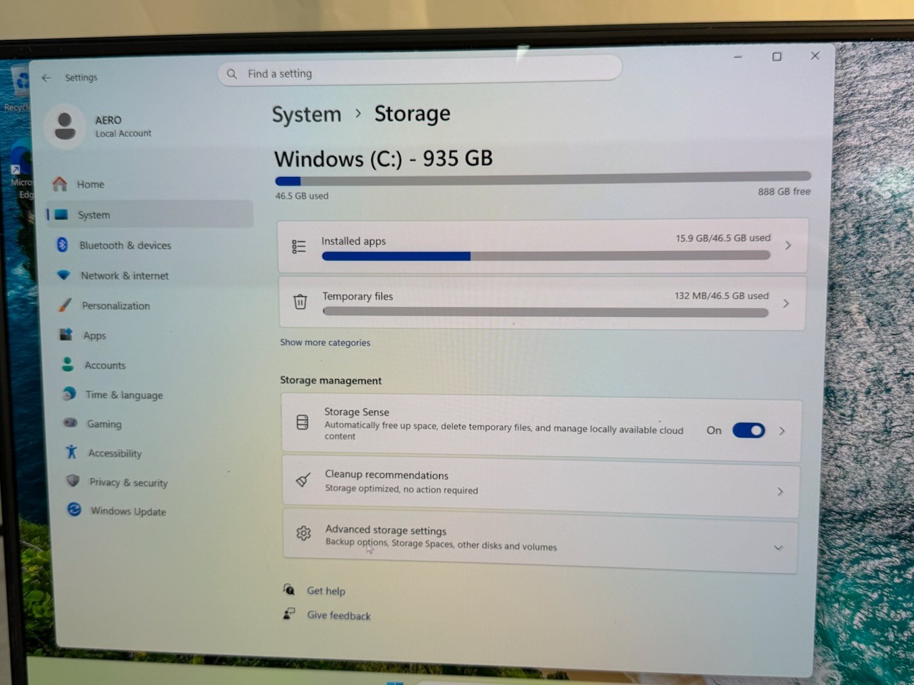 GIGABYTE AERO 15 OLED (1TB SSD, Intel Core i7-11800H, 2.3GHz, 16GB RAM, 3080) 