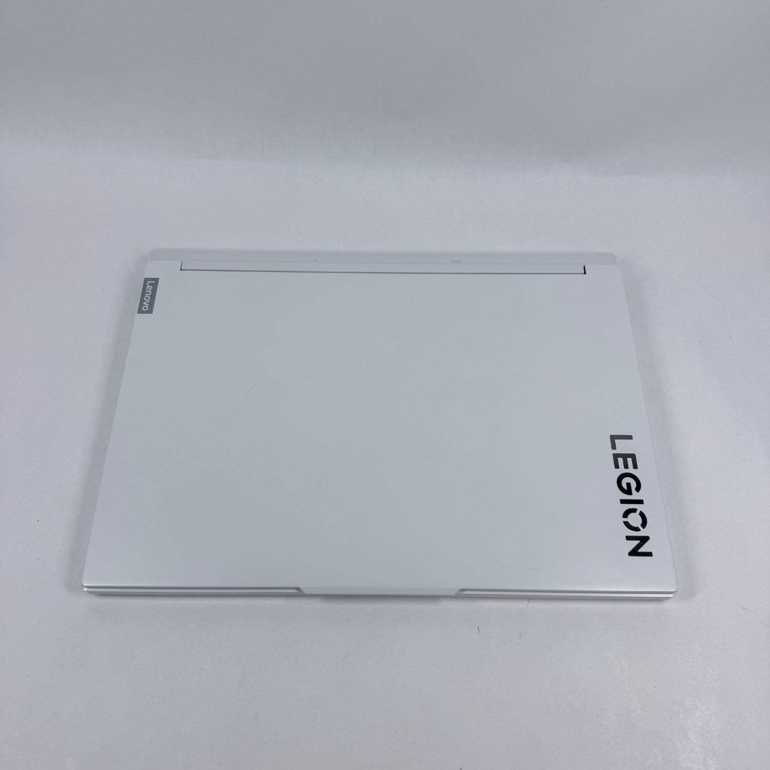 Lenovo Legion 7 16IRX9 16″ i9-14900HX 3.8GHz 64GB RAM 1TB SSD GeForce RTX 4070