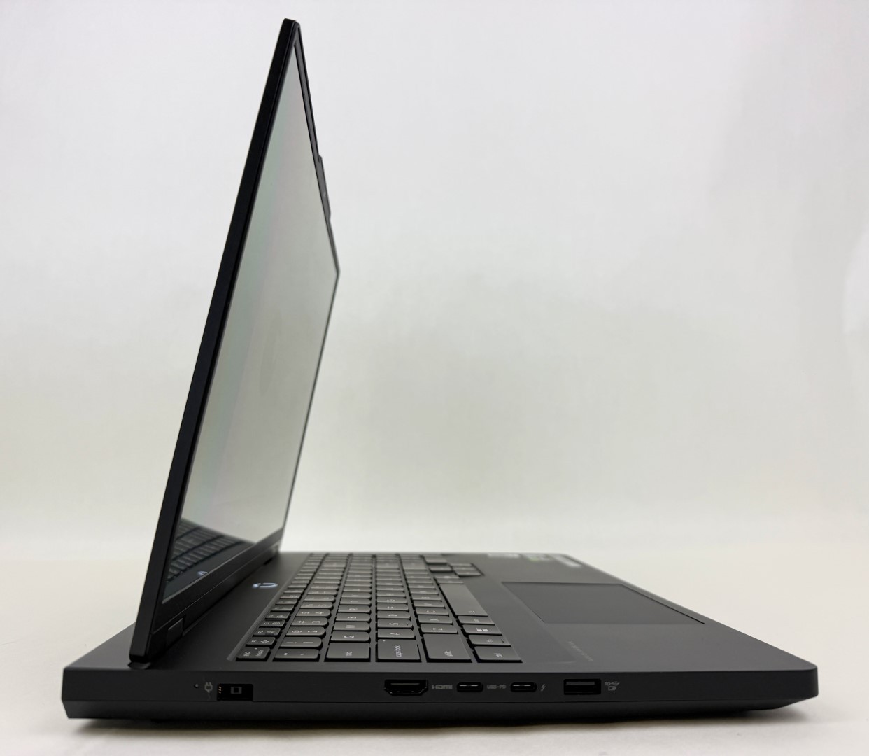 Lenovo Legion Pro 5i 16″ 2.5k OLED Ultra 9 275HX 32GB 2TB RTX 5070Ti W11H