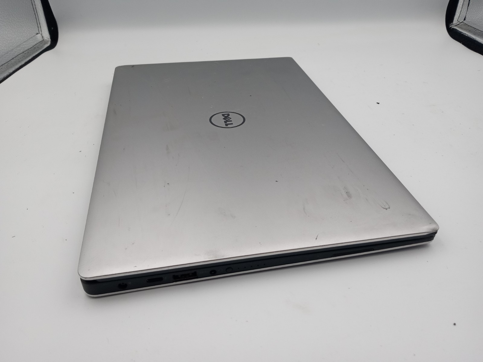 Dell XPS 13 9360 13″ Laptop Intel i3-7100U 4GB RAM – CRACKED SCREEN – READ -RR