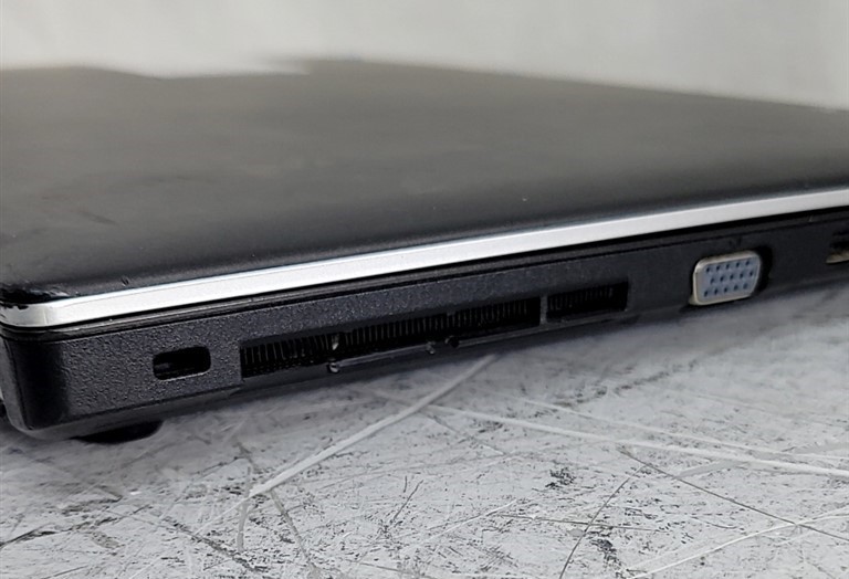 Lenovo ThinkPad Edge E431 6277-5AU Laptop Core I5-3230M 2.6GHz 8GB SEE NOTES