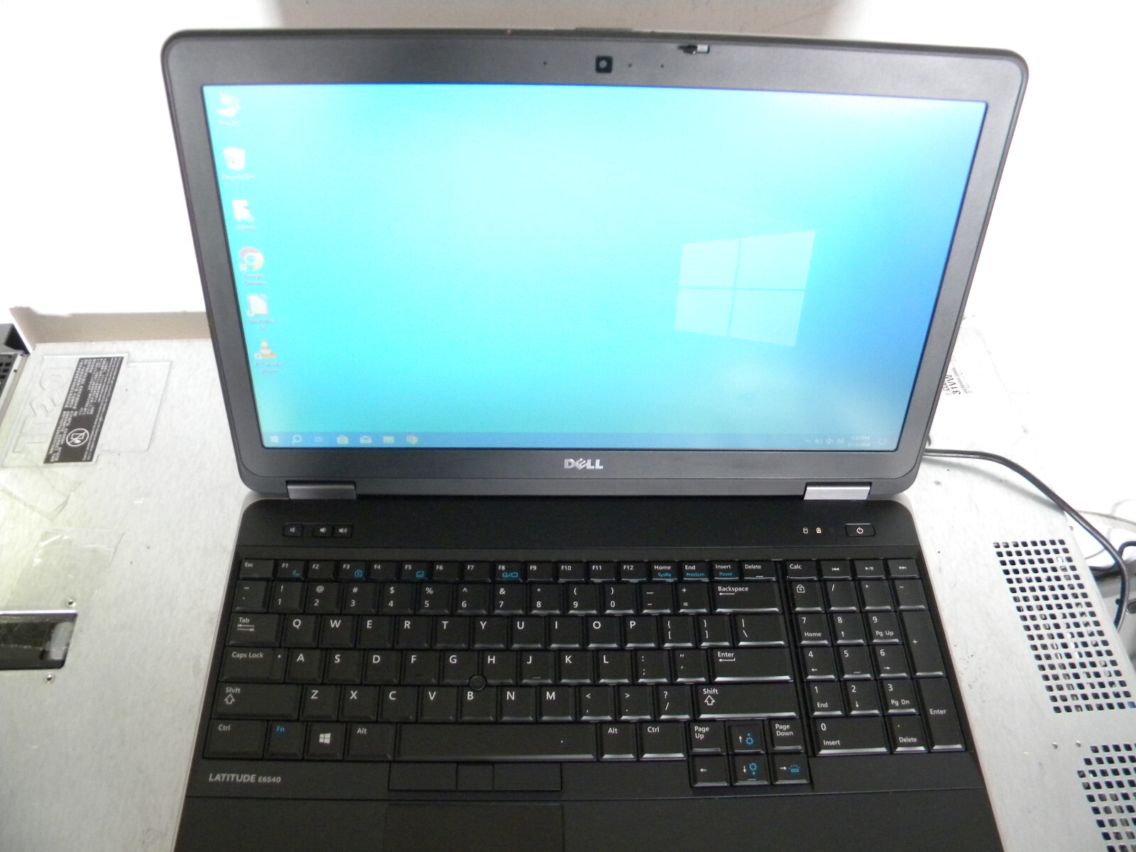 Dell Latitude E6540 i5-4310M 2.7GHz 16GB 256GB SSD Webcam HDMI Win 10P Tested
