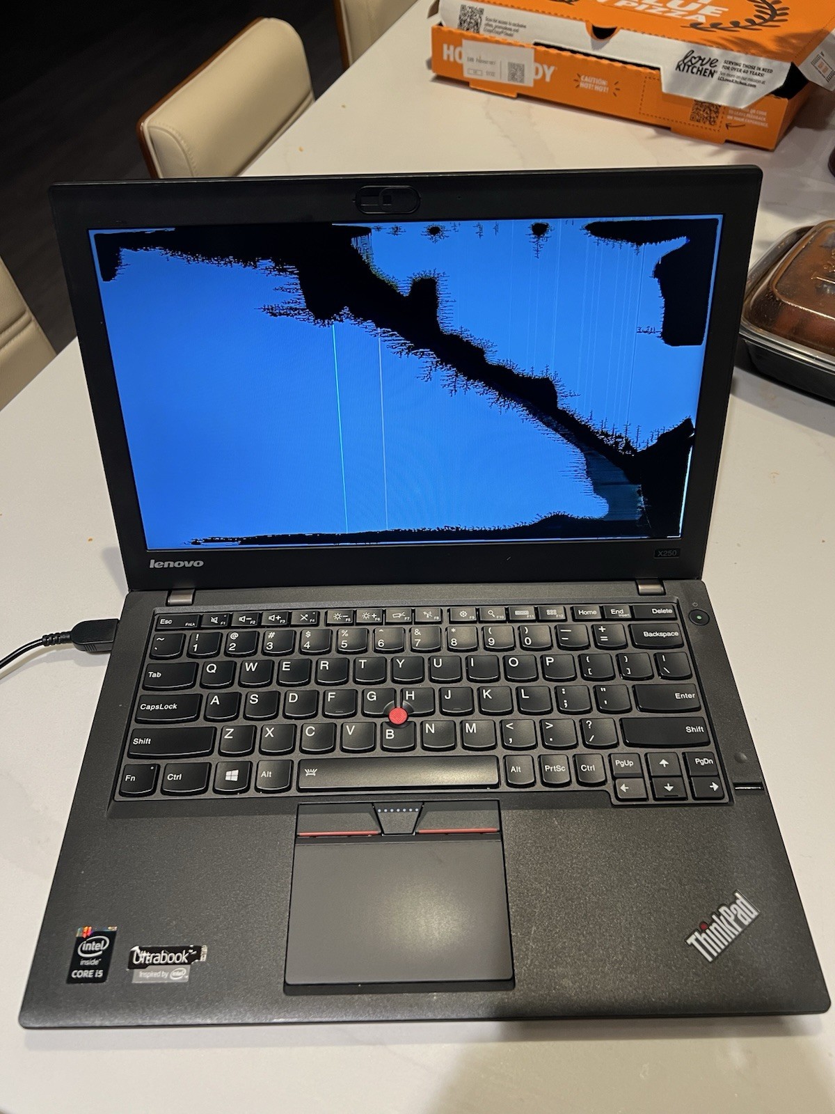 Lenovo Thinkpad X250 12.5″ 8 Gig Ram Intel i5-5200U – PARTS Read