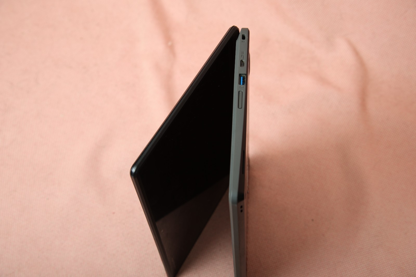 Acer R751T 11.6″ Chromebook R751T-C4XP Celeron N3350 4GB RAM 32GB eMMC