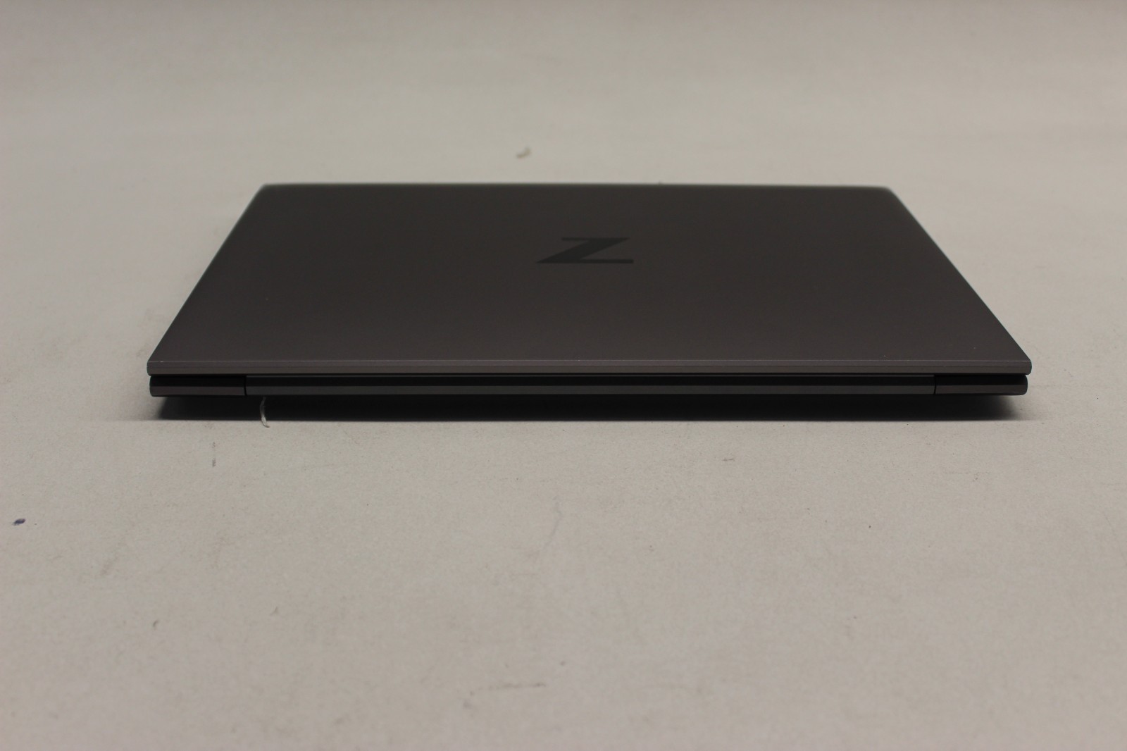 HP ZBook Firefly 15G7 Mobile WS I7-10610U 256GB NVME 16GB DDR4 Nvdia-See Des
