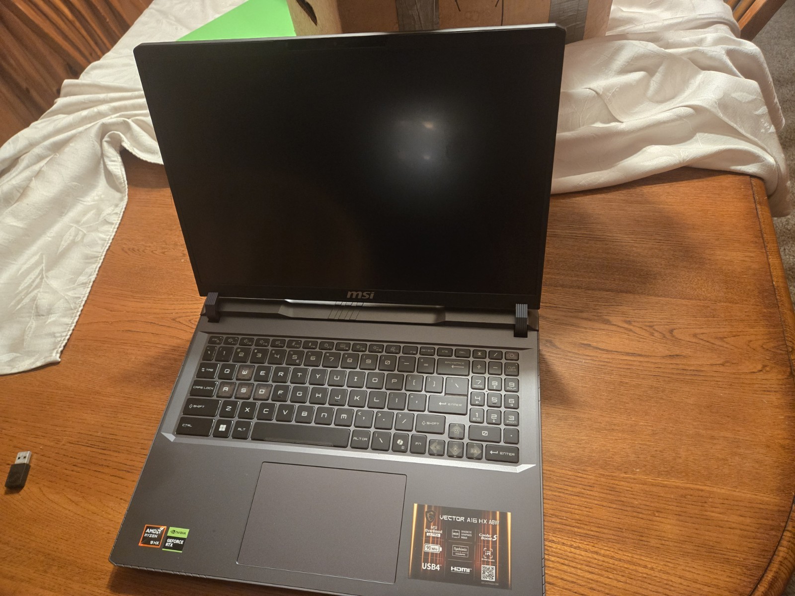 msi Vector 16 HX AI 16” 240Hz QHD+ Gaming Laptop: Ryzen 9-8940HX(beat i9-13900,