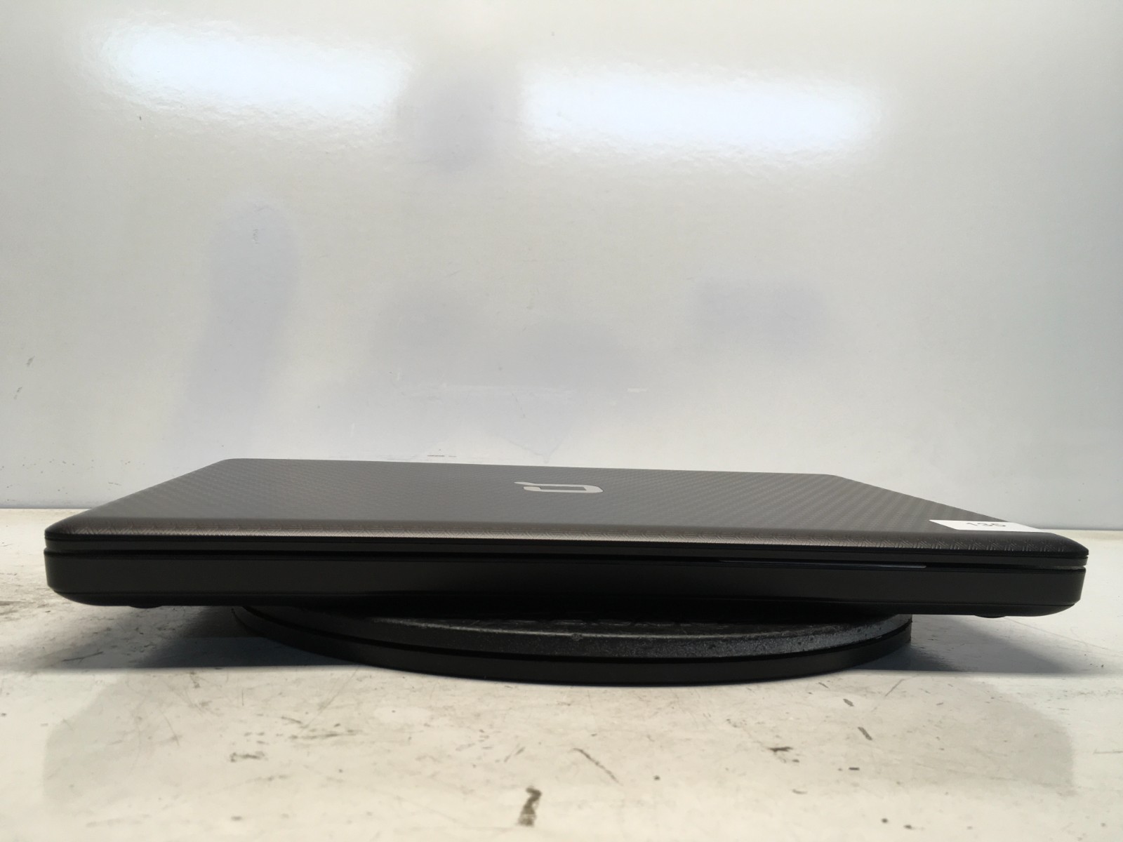 Compaq Presario CQ62-219WM Intel Celeron 900 2.2GHz 2 GB NO HDD