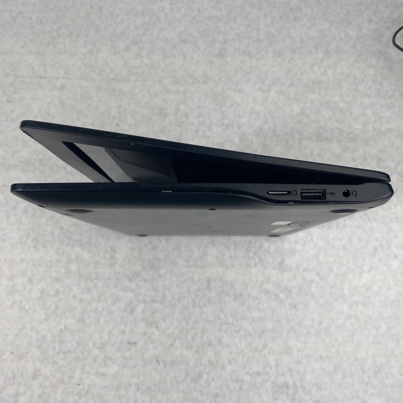 CTL Chromebook J2 11.6” 2GB RAM 16GB SSD Grade B NO BATTERY NO CHARGER