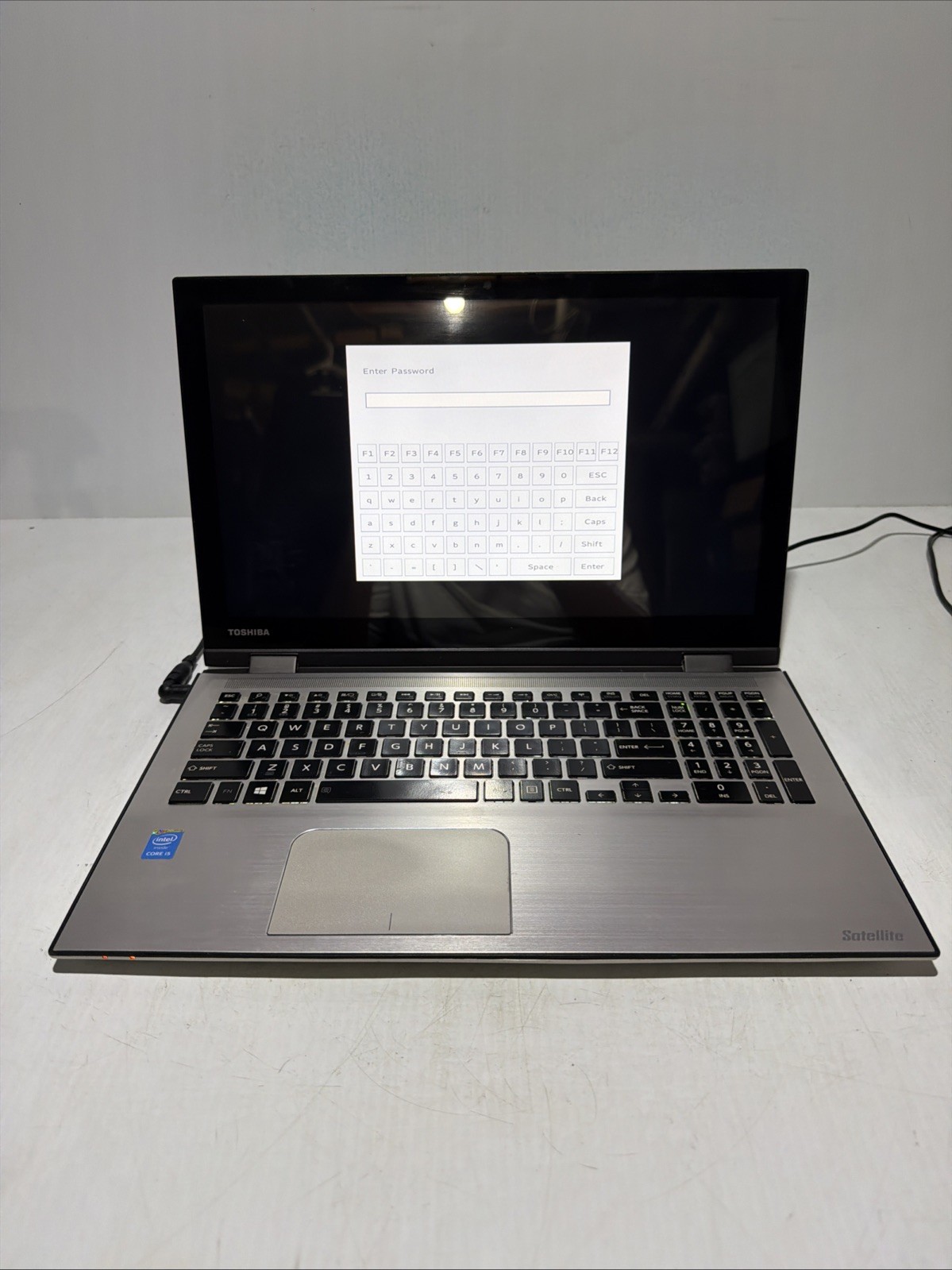 Toshiba Satellite 15″ Laptop i5 4th Gen 4gb Ram No Drives Bios Lock / Password