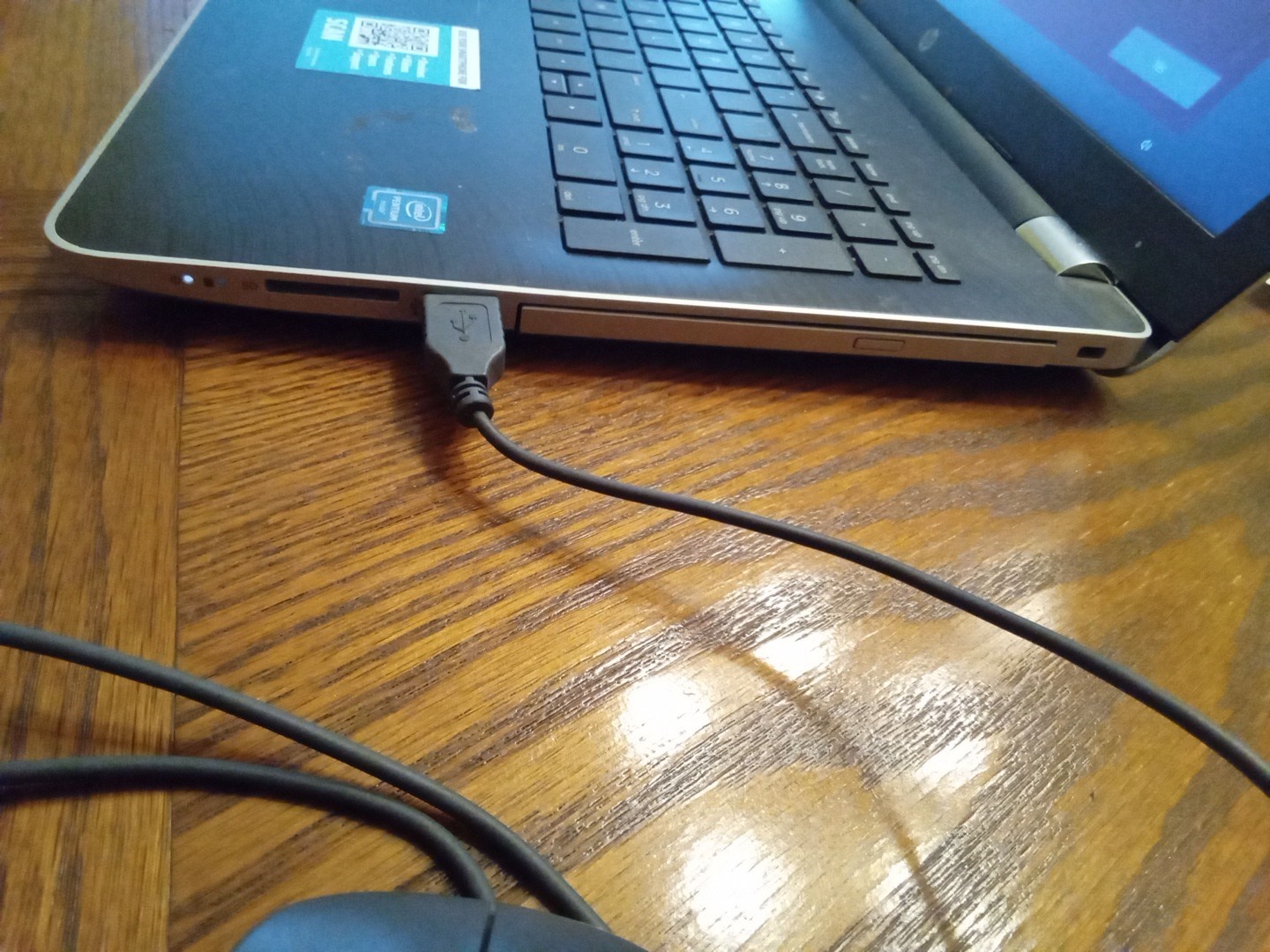 HP Pavilion Laptop Silver Model # 15bs061st, 500gb, 8gb Ddr3l