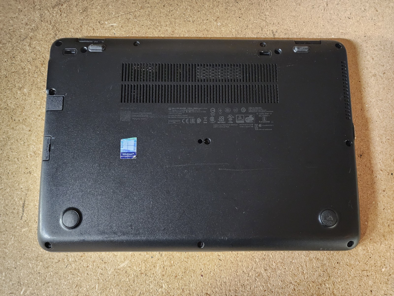 HP ZBook 14u G4 i5-7300U 2.6GHz 16GB RAM 256GB SSD Win 1 1 Pro FirePro W4190M
