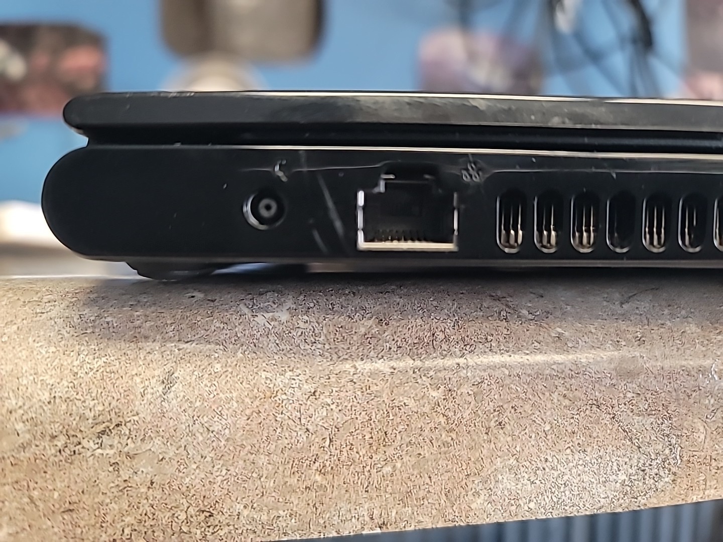 Dell Inspiron 15 3558, Core i3-5015U, 6gb RAM, 15.6″, No HDD, Working, As Is