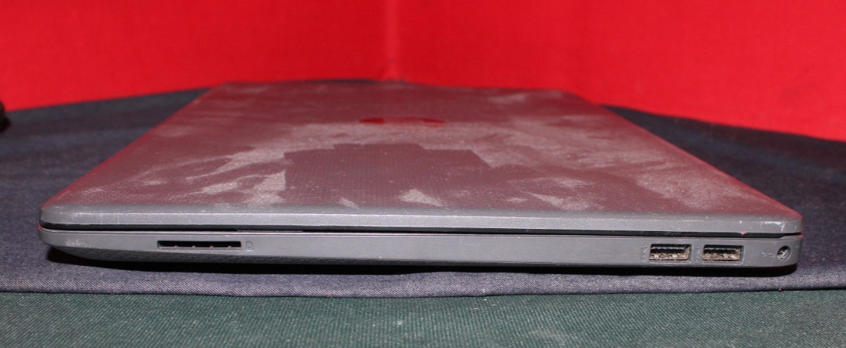 HP 255 G6 Amd A6-9225 Radeon R4 2.60GHz 15.6″ Laptop As Is No Display AO1102183