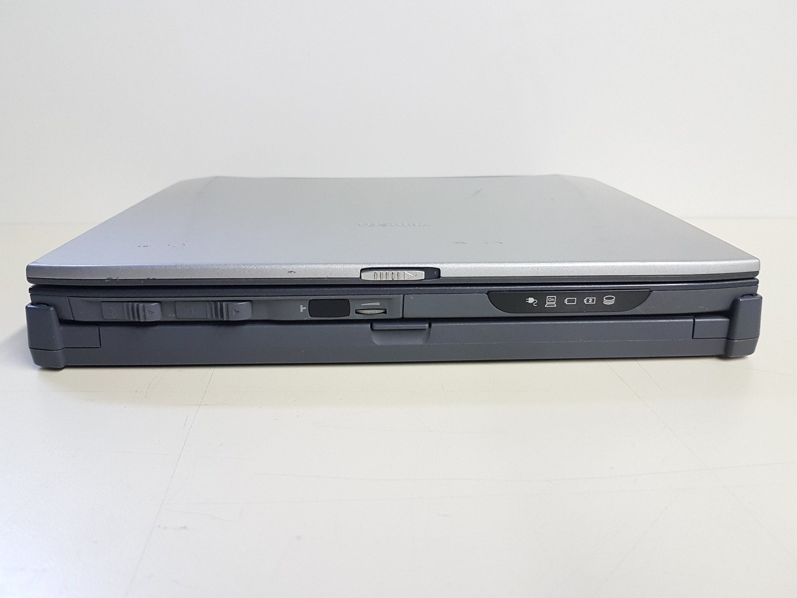 Toshiba Portégé 3480CT Pentium III 600 192MB 10GB Windows 98 SE + MORE *READ*