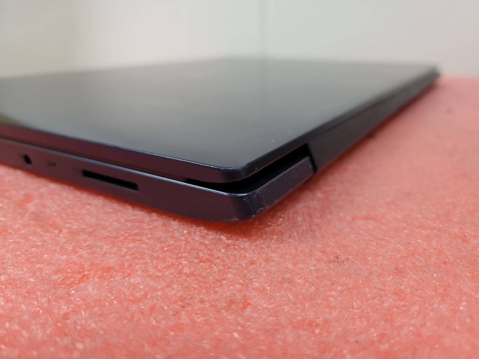 Lenovo IdeaPad 3-17IIL i5-1035G1 4GB RAM *AS IS/No HDD/No OS/BIOS* | LP457