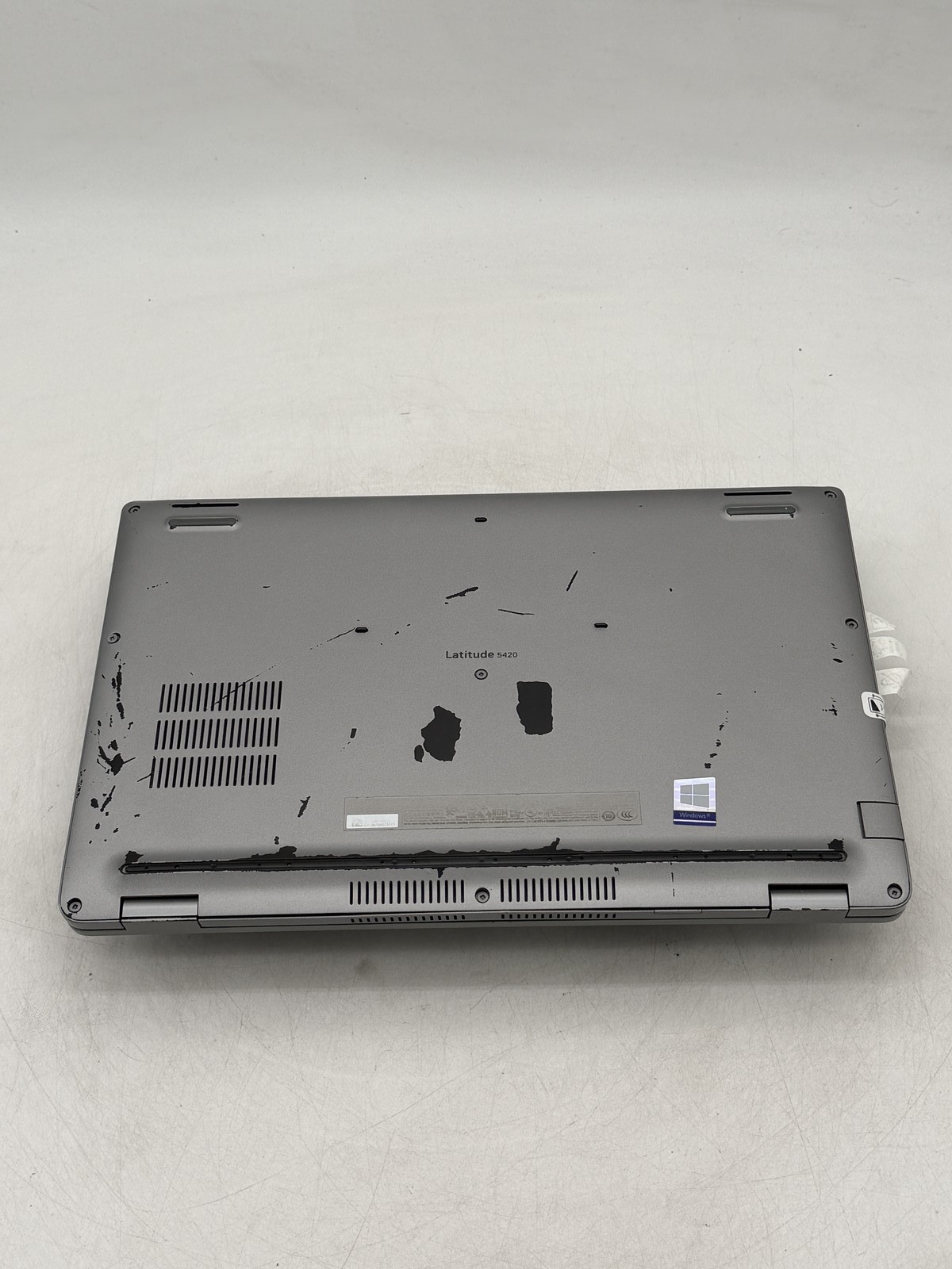 Dell Latitude 5420 14″ 16GB 128GB i7-1185G7 NO OS READ