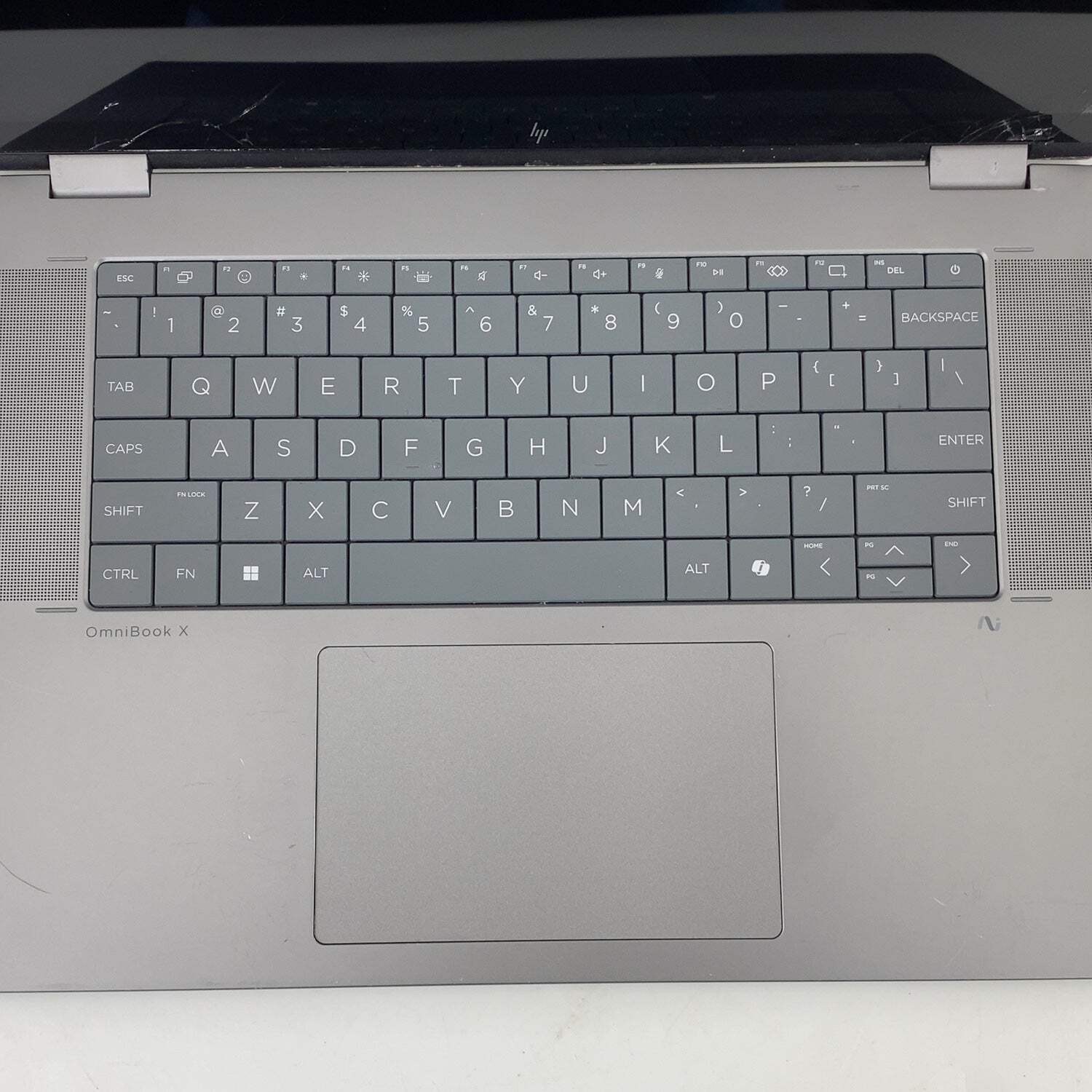 Broken HP OmniBook X 1920 x 1200 B5UJ4UA#ABA READ