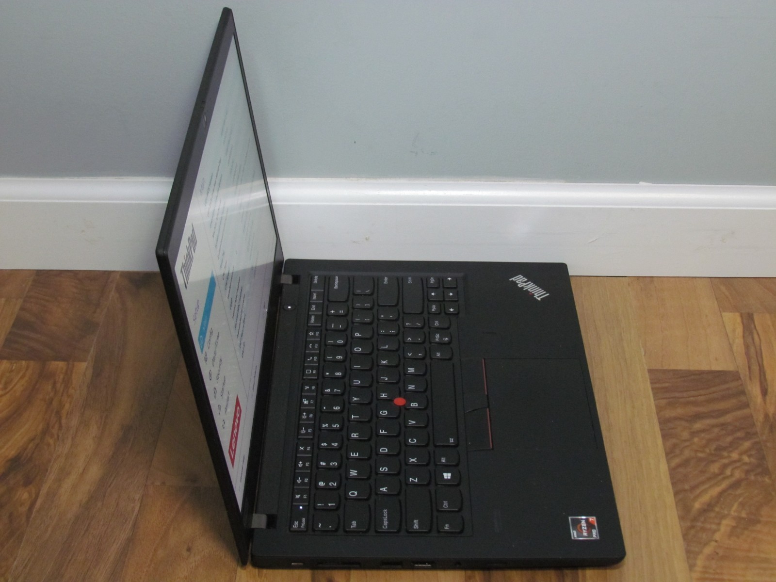 Lenovo ThinkPad T14 Gen 1 14″ FHD (Ryzen 7 PRO 4750U, 16GB RAM) – FOR PARTS